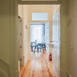 Hm Loios Charming Loft