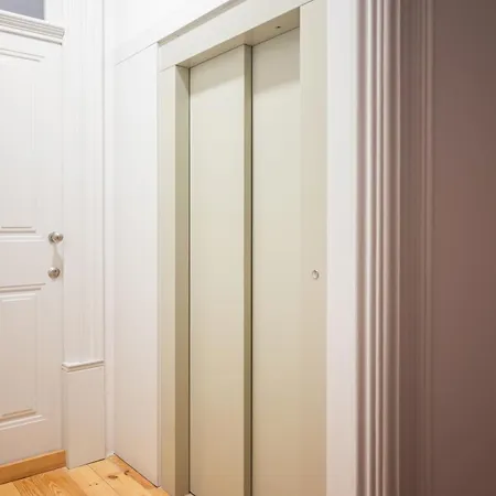 Hm Loios Charming Loft